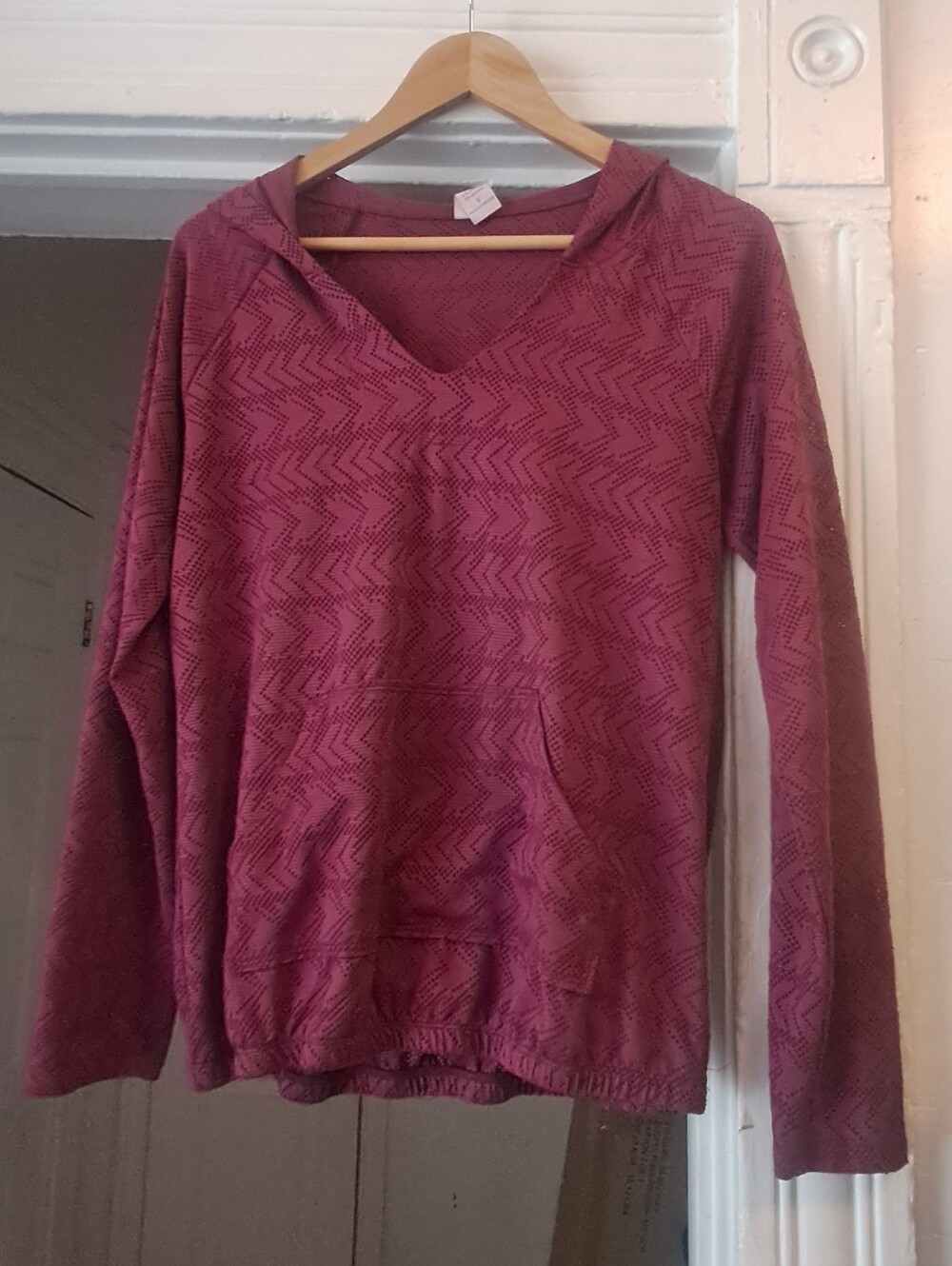 Maurices In Motion Purple/Pink Long Sleeve Top